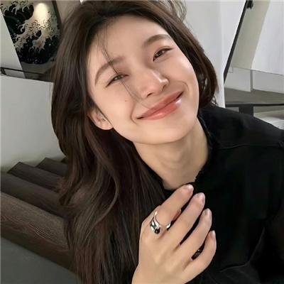 愤世嫉俗者、老鼠和拳头